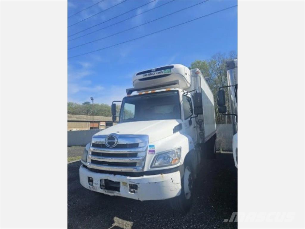 Hino 268 Caminhões caixa temperatura controlada
