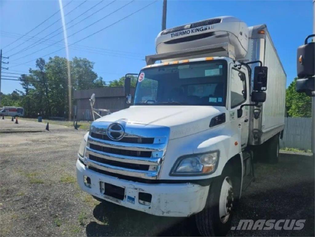 Hino 268 Caminhões caixa temperatura controlada