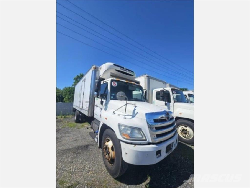 Hino 268 Caminhões caixa temperatura controlada