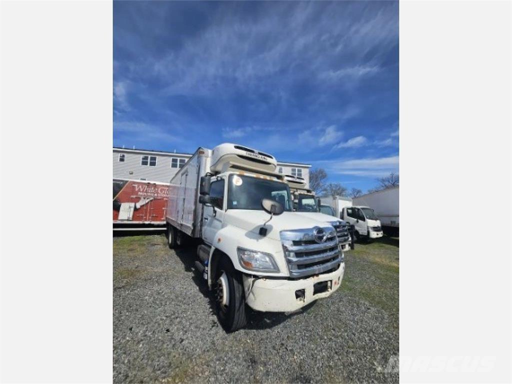 Hino 268 Caminhões caixa temperatura controlada