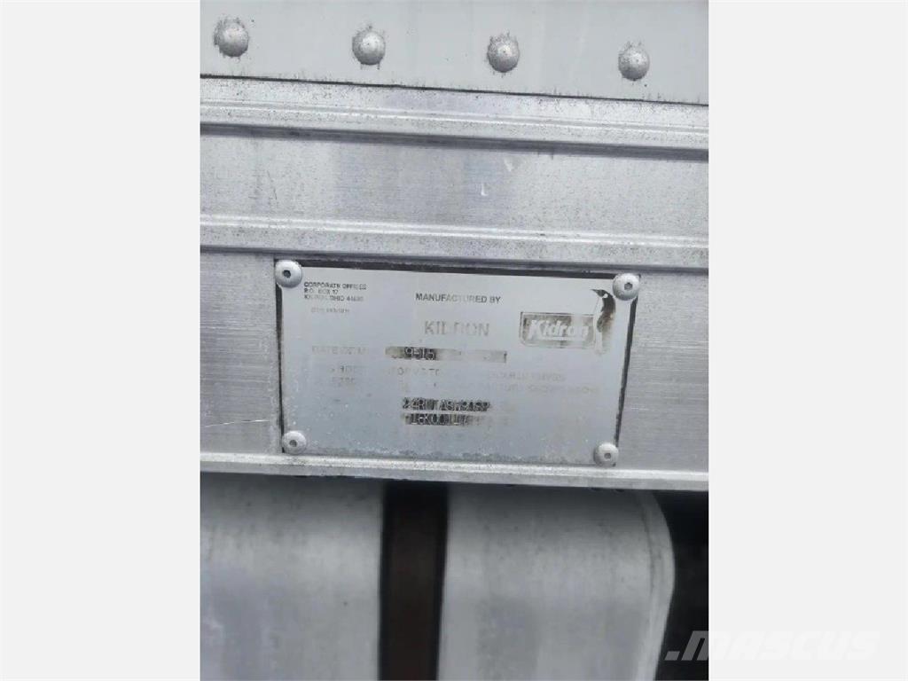 Hino 338 Caminhões caixa temperatura controlada