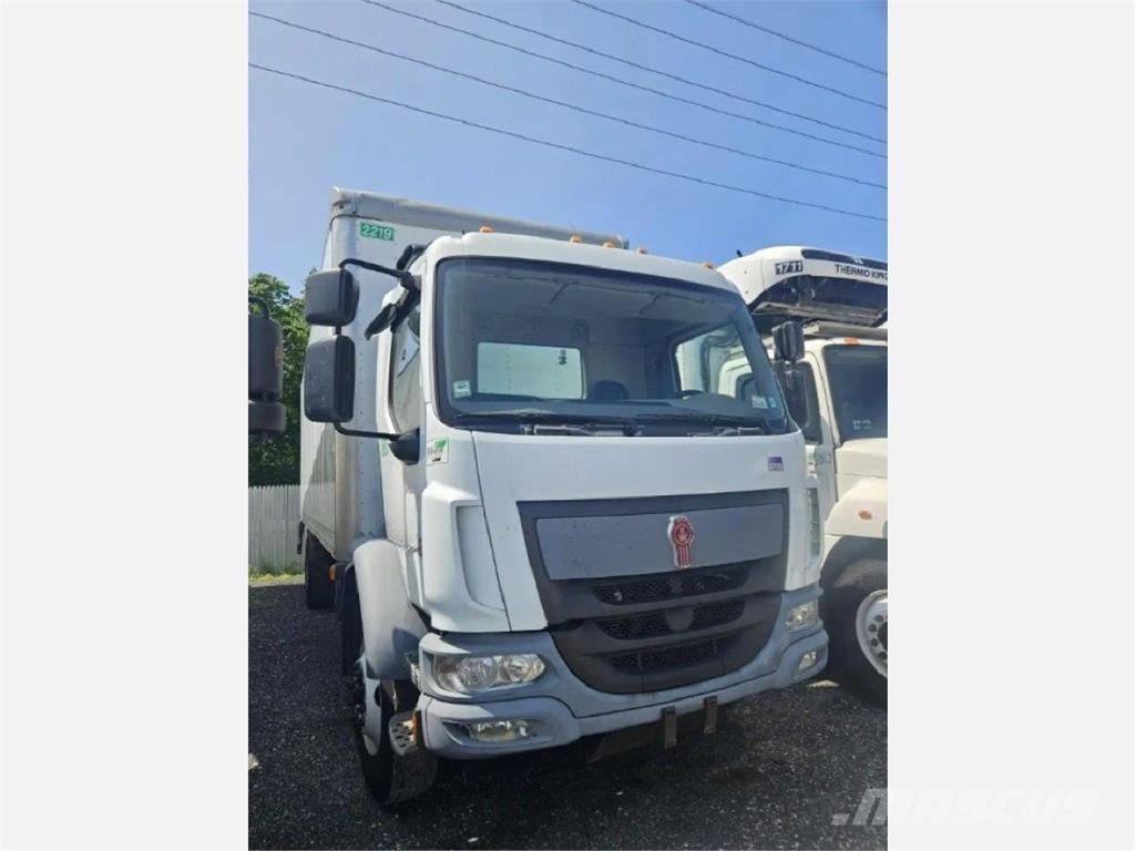 Kenworth K370 Caminhões de caixa fechada