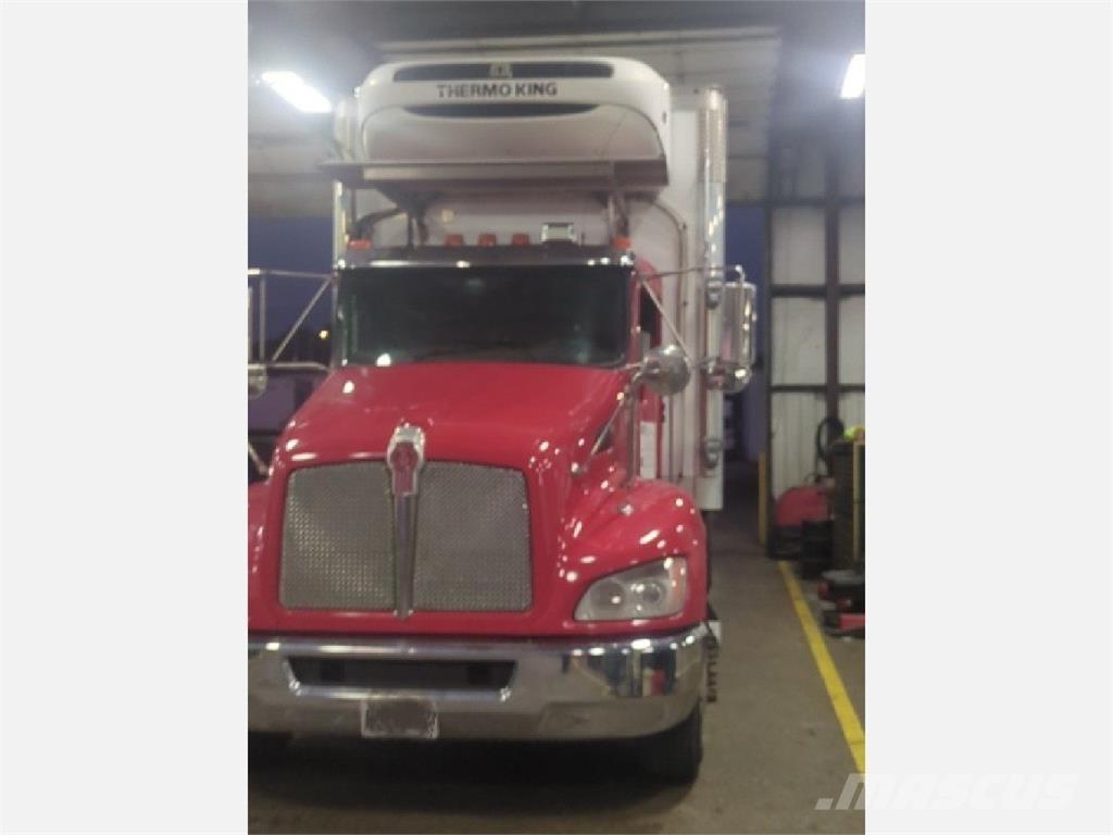 Kenworth T-270 Caminhões caixa temperatura controlada