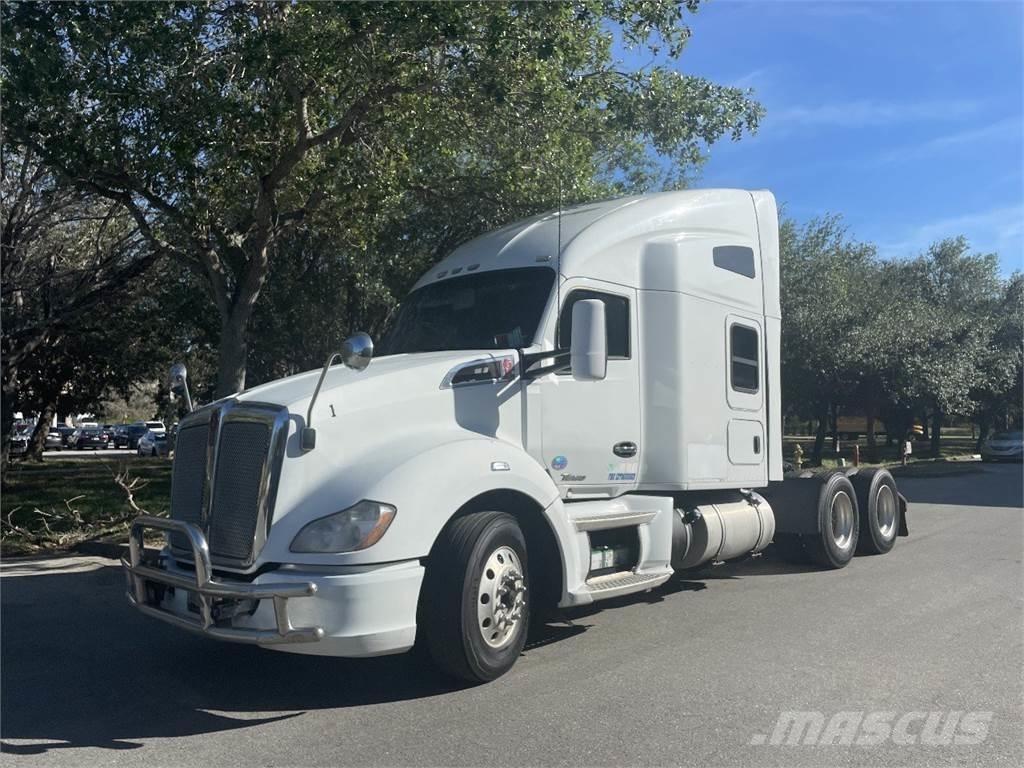 Kenworth T680 Cavalos Mecânicos
