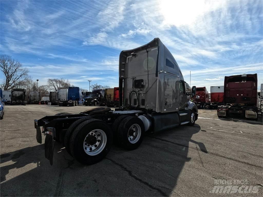 Kenworth T680 Cavalos Mecânicos