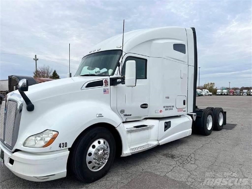 Kenworth T680 Cavalos Mecânicos