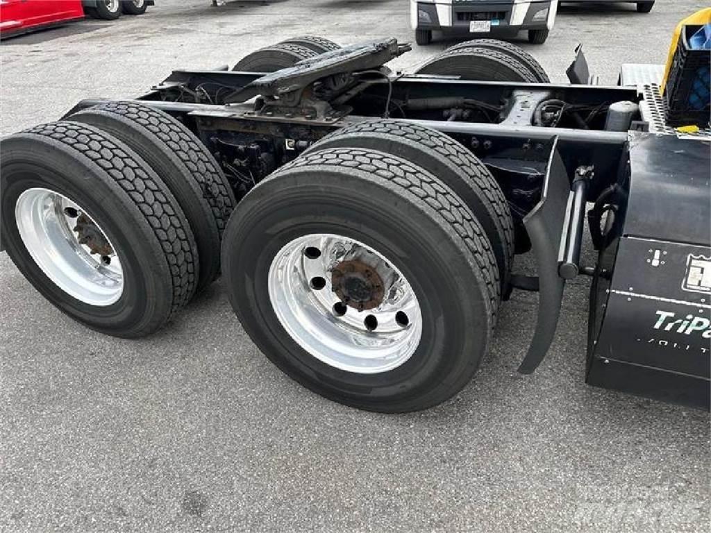 Kenworth T680 Cavalos Mecânicos