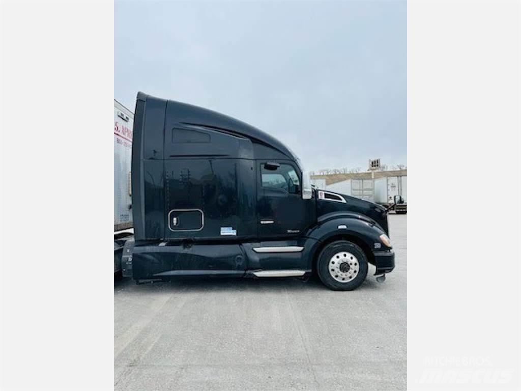 Kenworth T680 Cavalos Mecânicos