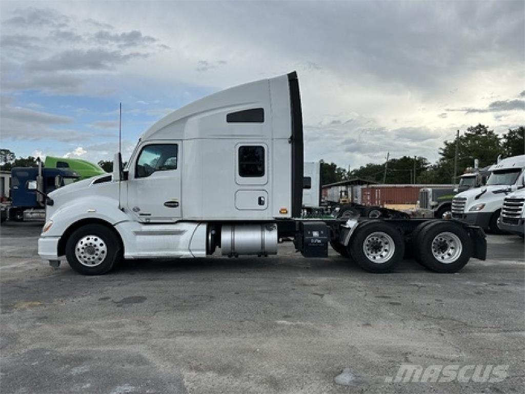 Kenworth T680 Cavalos Mecânicos