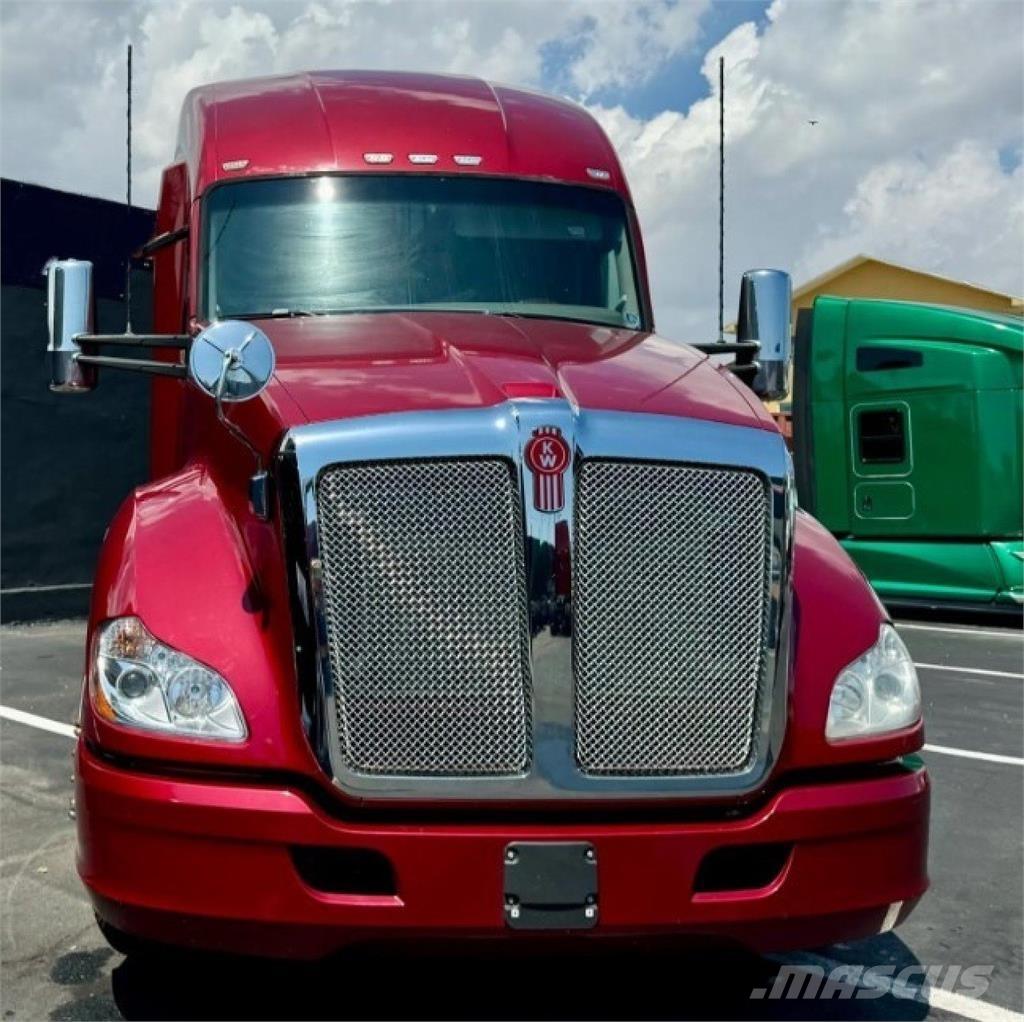 Kenworth T680 Cavalos Mecânicos