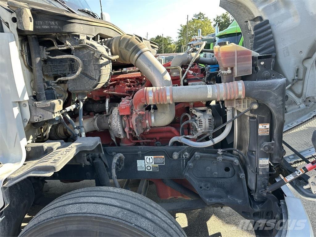 Kenworth T680 Cavalos Mecânicos