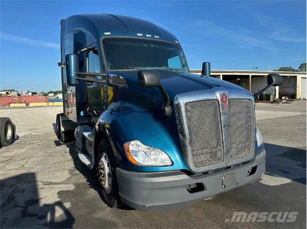 Kenworth T680 Cavalos Mecânicos