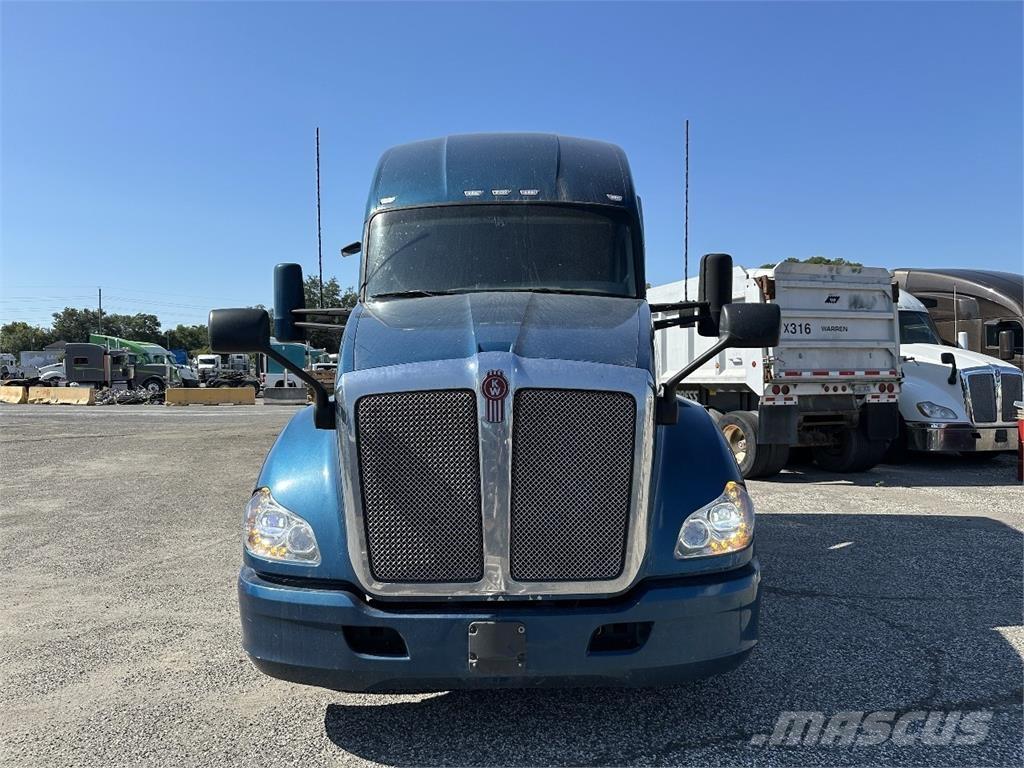 Kenworth T680 Cavalos Mecânicos