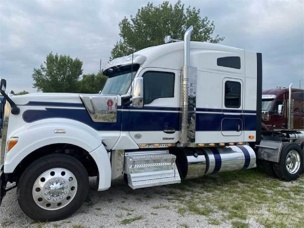 Kenworth W990 Cavalos Mecânicos