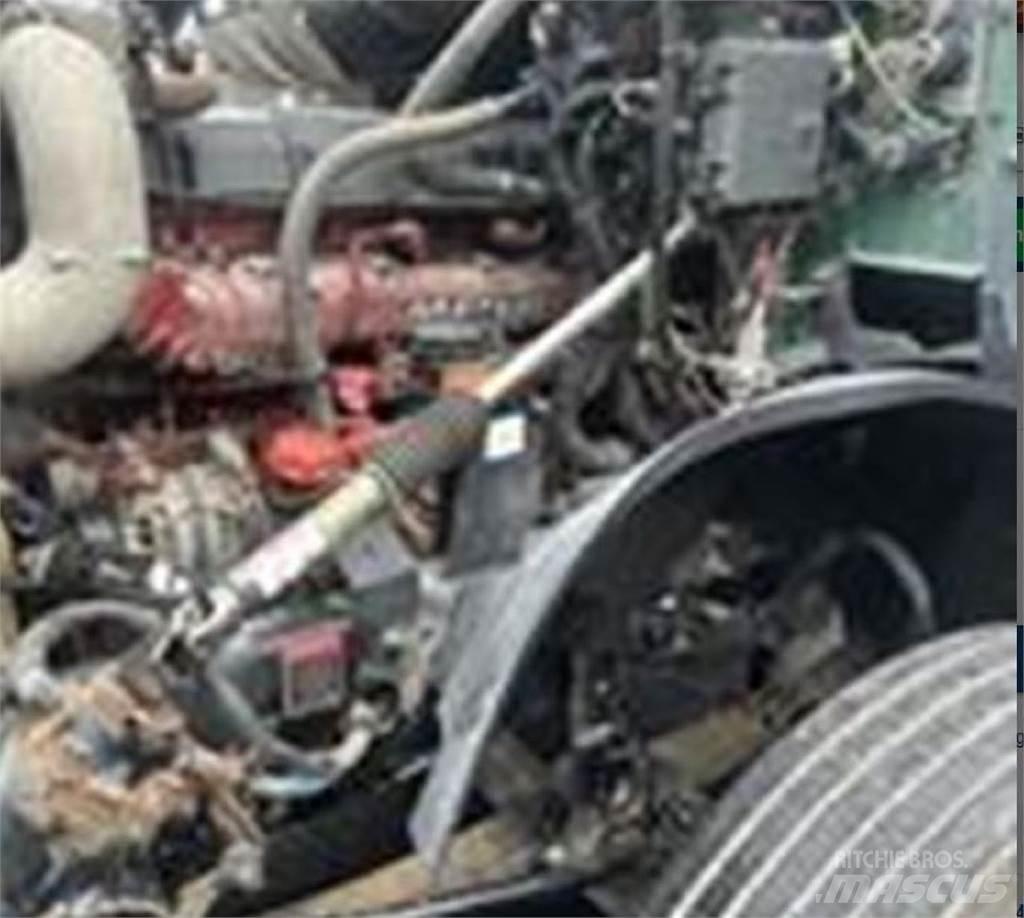 Mack AN64T Cavalos Mecânicos
