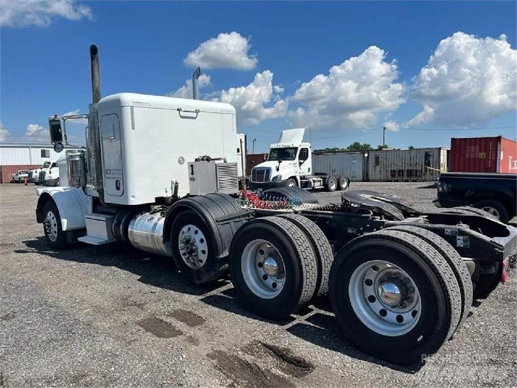 Peterbilt 389 Cavalos Mecânicos