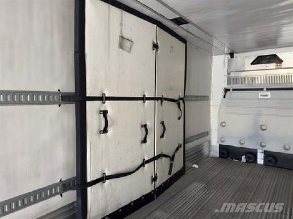 Utility 3000R Semi Reboques Isotérmicos