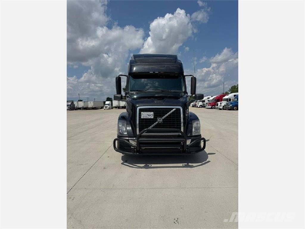 Volvo VNL 760 Cavalos Mecânicos