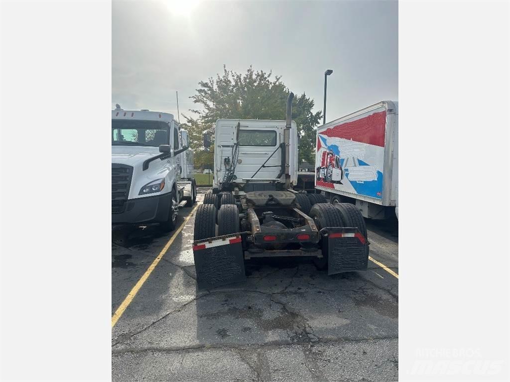 Volvo VNL300 Cavalos Mecânicos