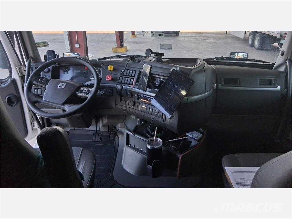 Volvo VNL64T760 Cavalos Mecânicos