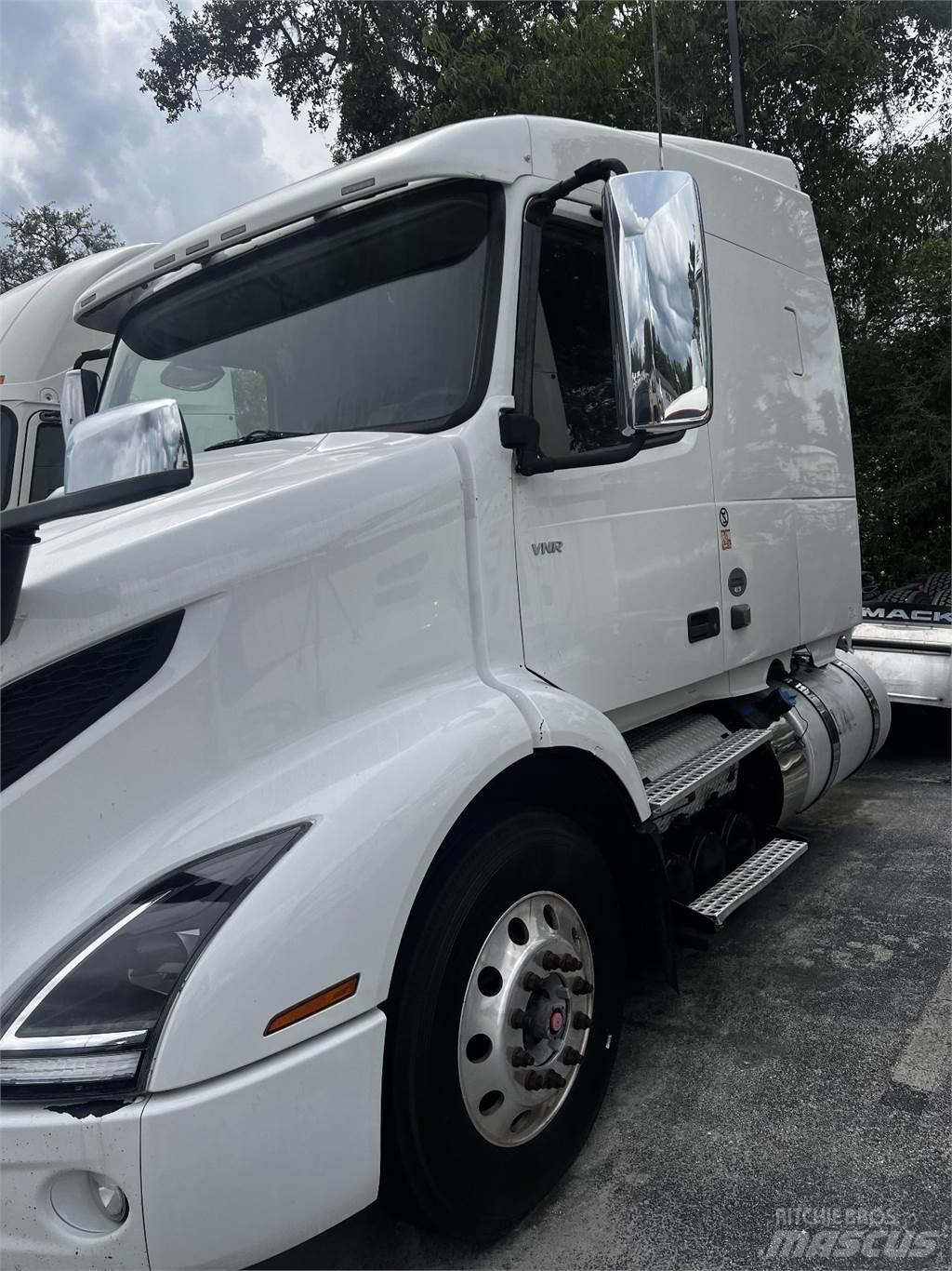 Volvo VNR64T640 Cavalos Mecânicos