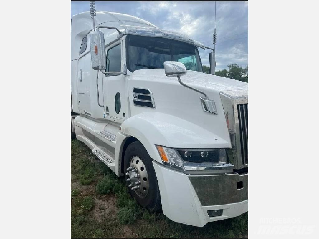 Western Star 5700XE Cavalos Mecânicos
