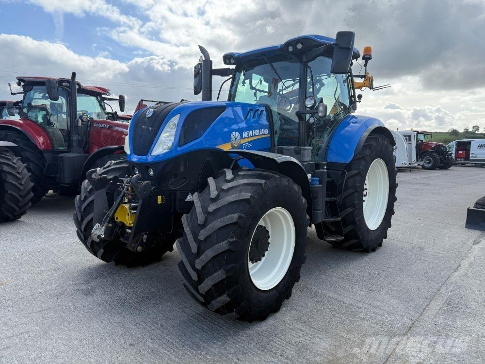 New Holland T7.230 Tratores Agrícolas usados