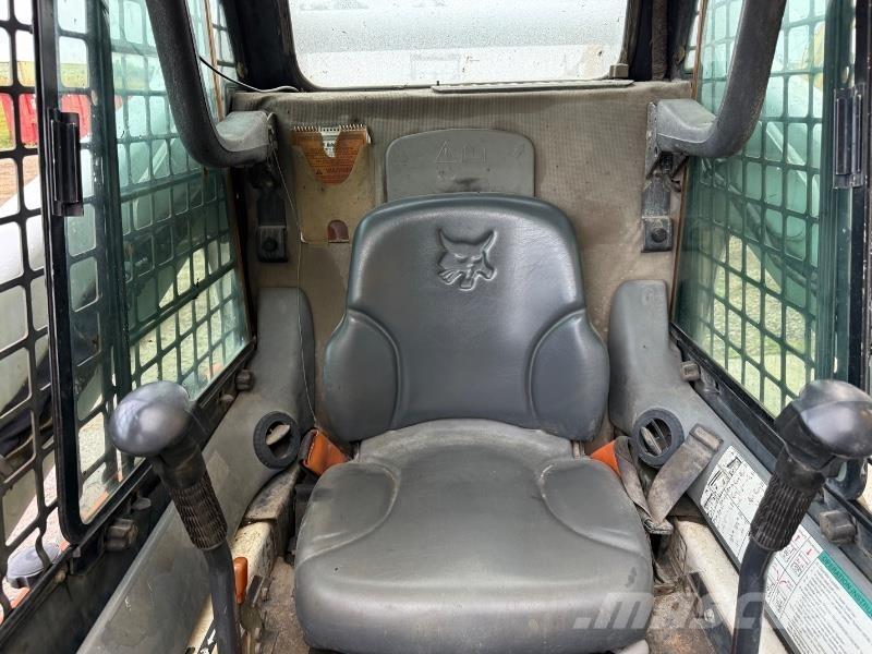 Bobcat S300 Construção - Outros
