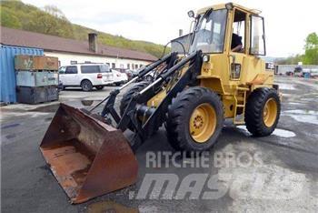 CAT IT12F Carregadeiras de rodas