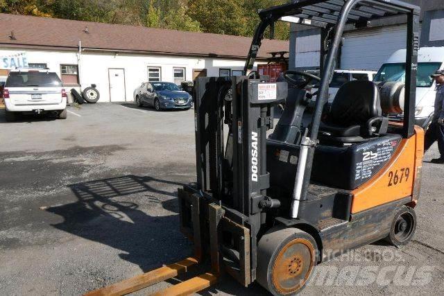 Doosan GC25E-5 Empilhadores - Outros