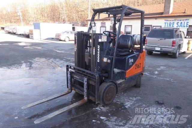 Doosan GC25P-5 Empilhadores - Outros