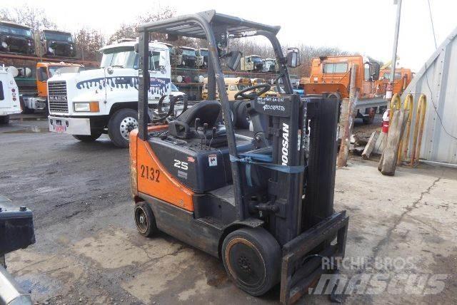 Doosan GC25P-5 Empilhadores - Outros