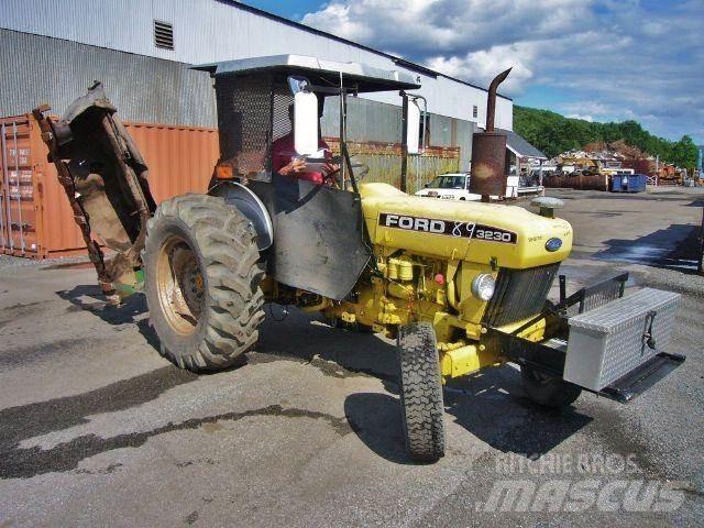 Ford 3230 Tratores Agrícolas usados