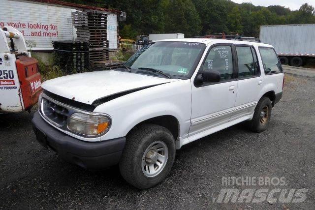 Ford Explorer Pick up de caixa aberta