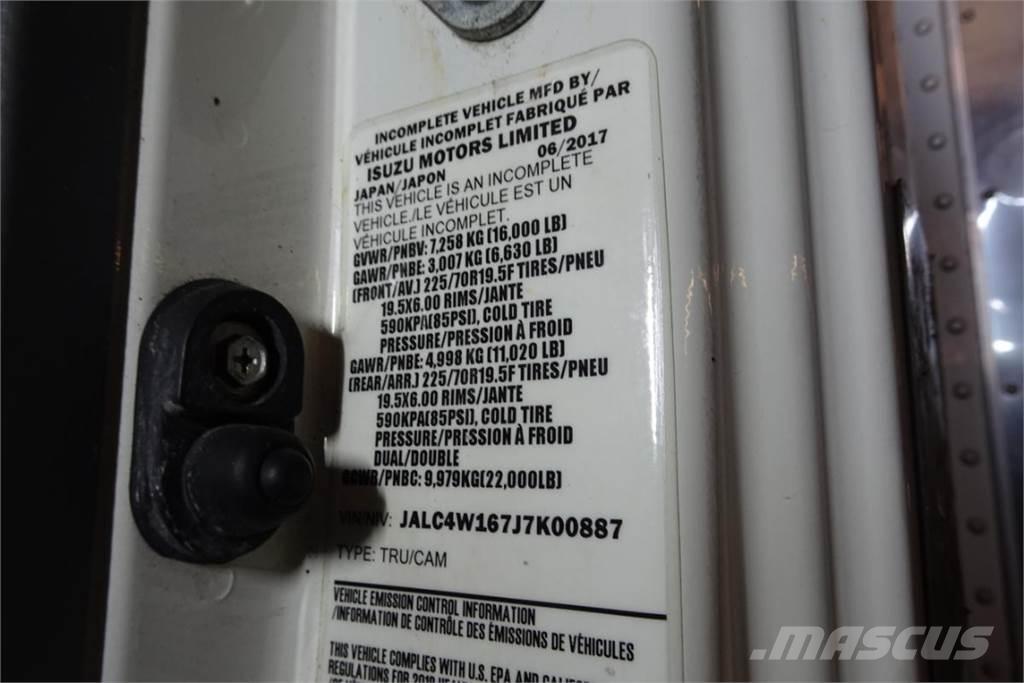 Isuzu NPR XD Caminhões caixa temperatura controlada