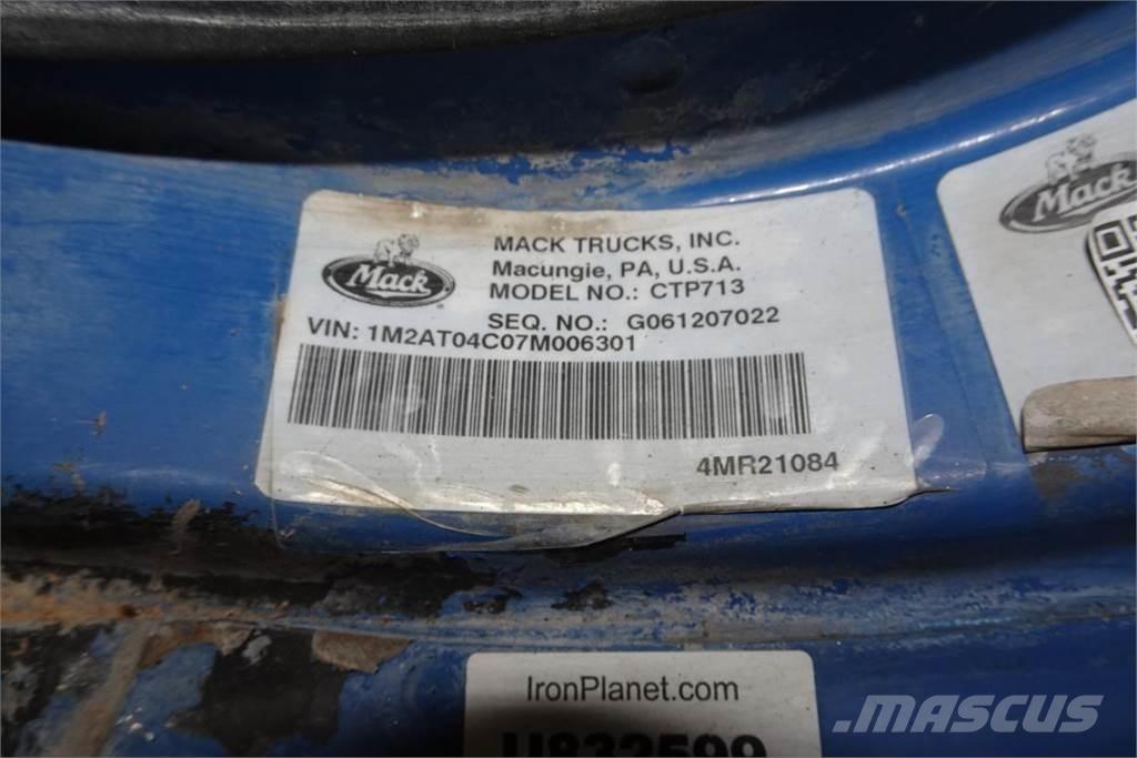 Mack CTP713 Caminhões de betonagem