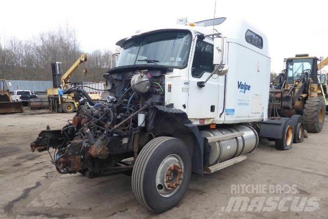 Mack CXN613 Cavalos Mecânicos