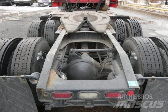 Mack CXU613 Camiões de chassis e cabine