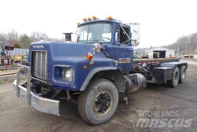 Mack RB688S Camiões porta-contentores