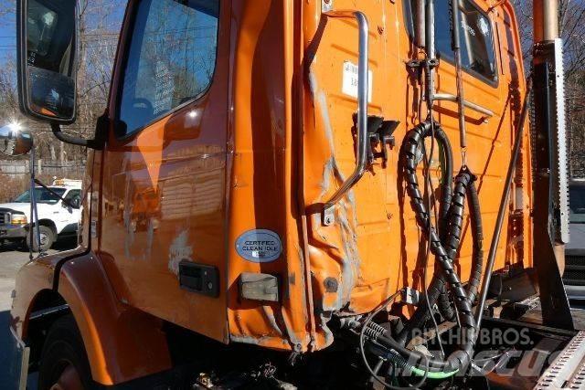 Volvo VNM42T Camiões de chassis e cabine