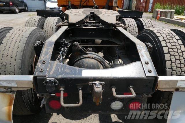 Volvo VNM64T Camiões de chassis e cabine