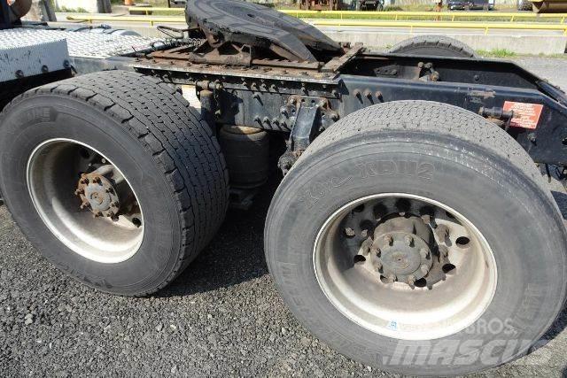 Volvo VNM64T Camiões de chassis e cabine