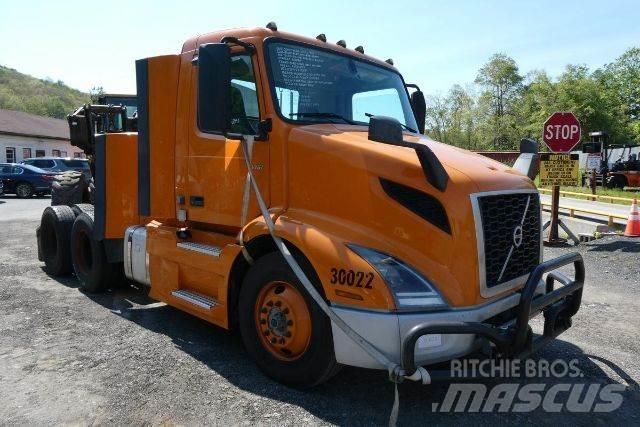 Volvo VNR64T300 Camiões de chassis e cabine