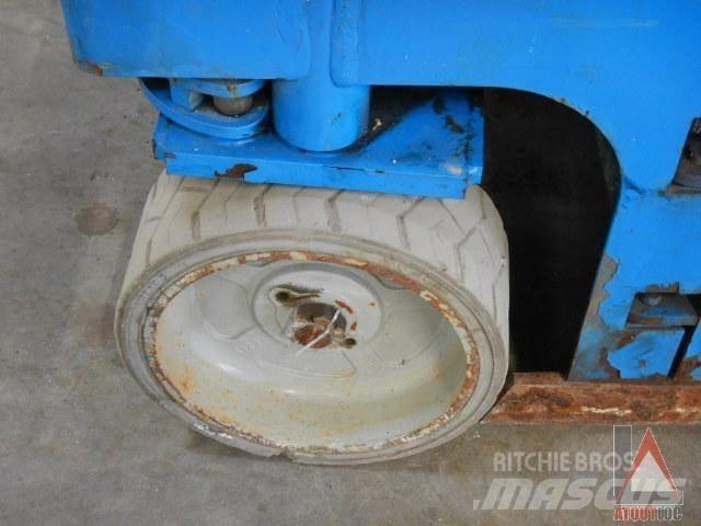 Genie GS-1932 Elevadores braços articulados