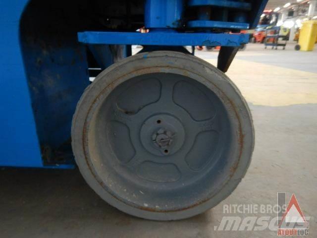 Genie GS-2046 Elevadores braços articulados