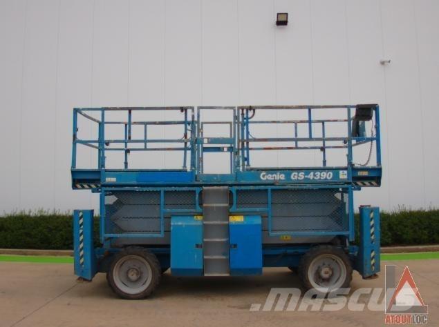 Genie GS-4390RT Elevadores braços articulados