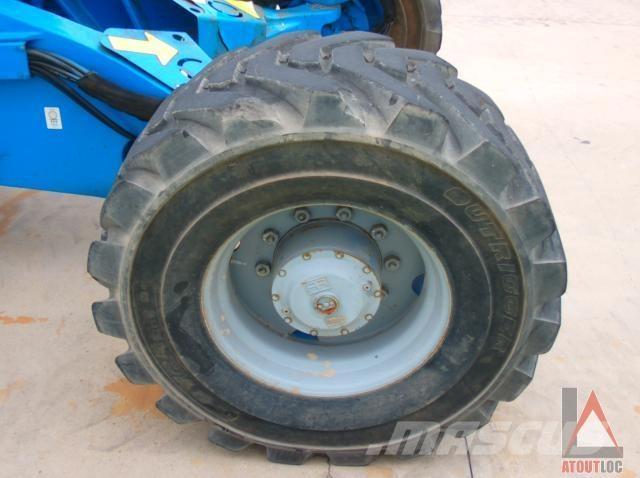 Genie Z-135/70 Elevadores braços articulados