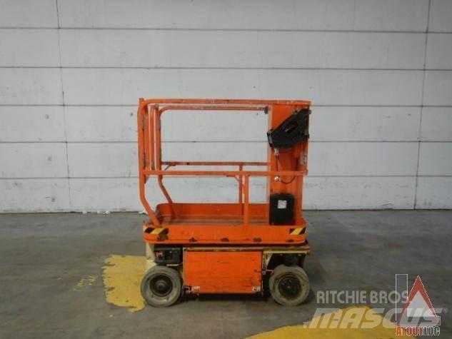 JLG 1230ES Elevadores braços articulados