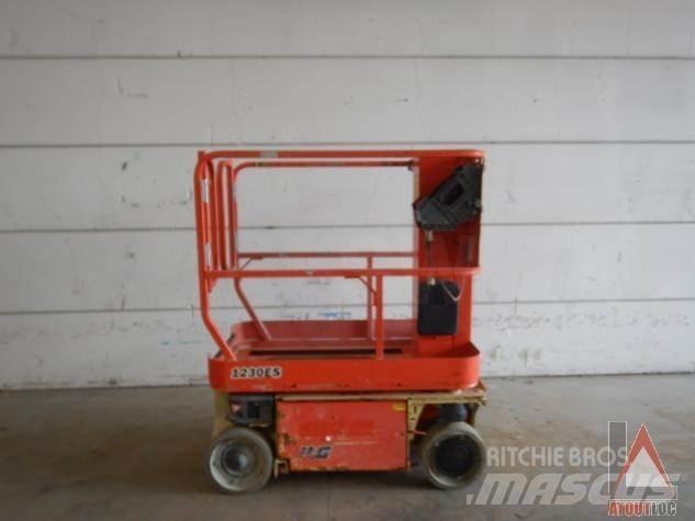 JLG 1230ES Elevadores braços articulados