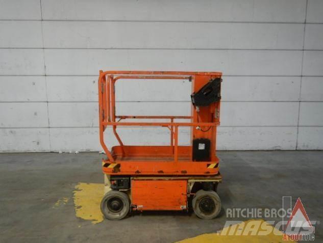 JLG 1230ES Elevadores braços articulados